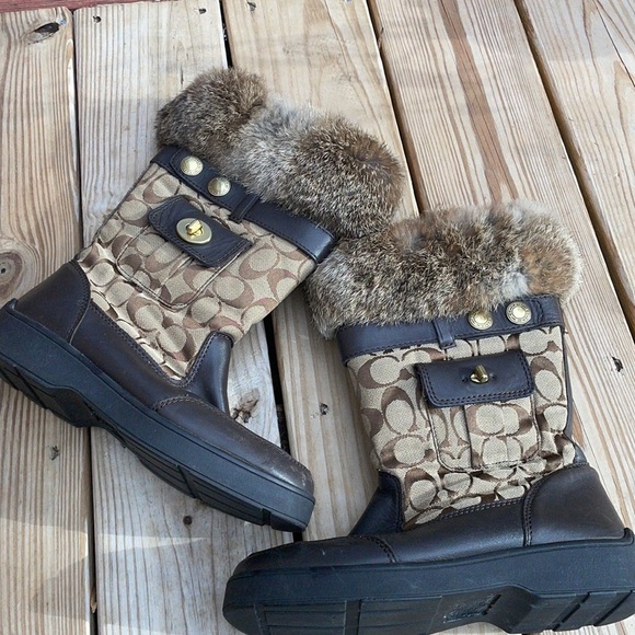 Coach Snow Boots Size 8M - Picture 1 of 16